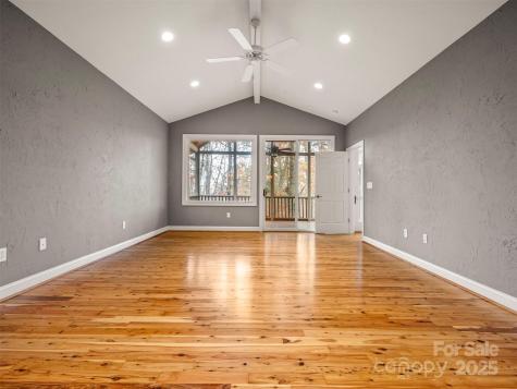 21 Wild Flower Hollow Hendersonville NC 28739