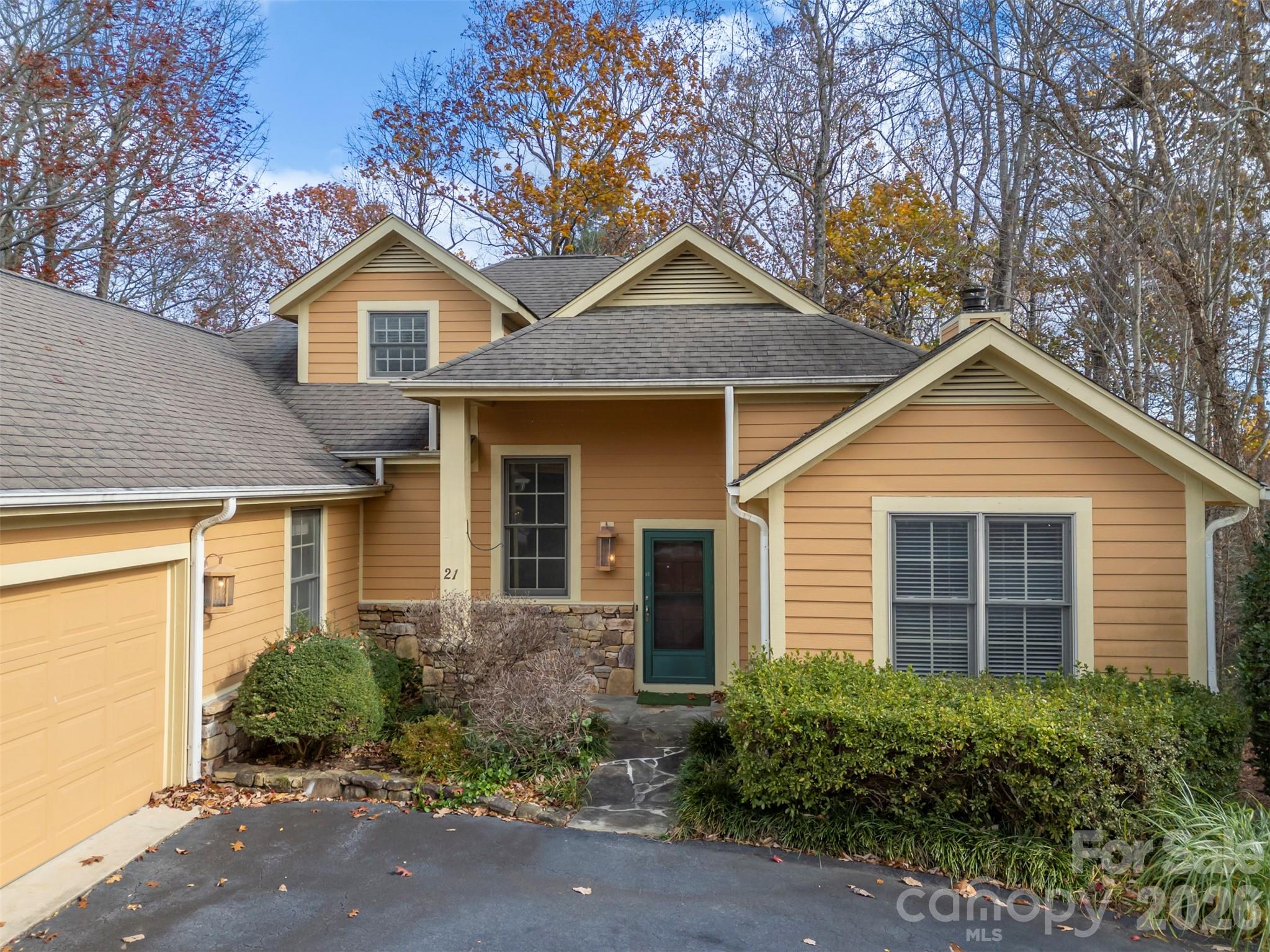 21 Wild Flower Hollow Hendersonville NC 28739