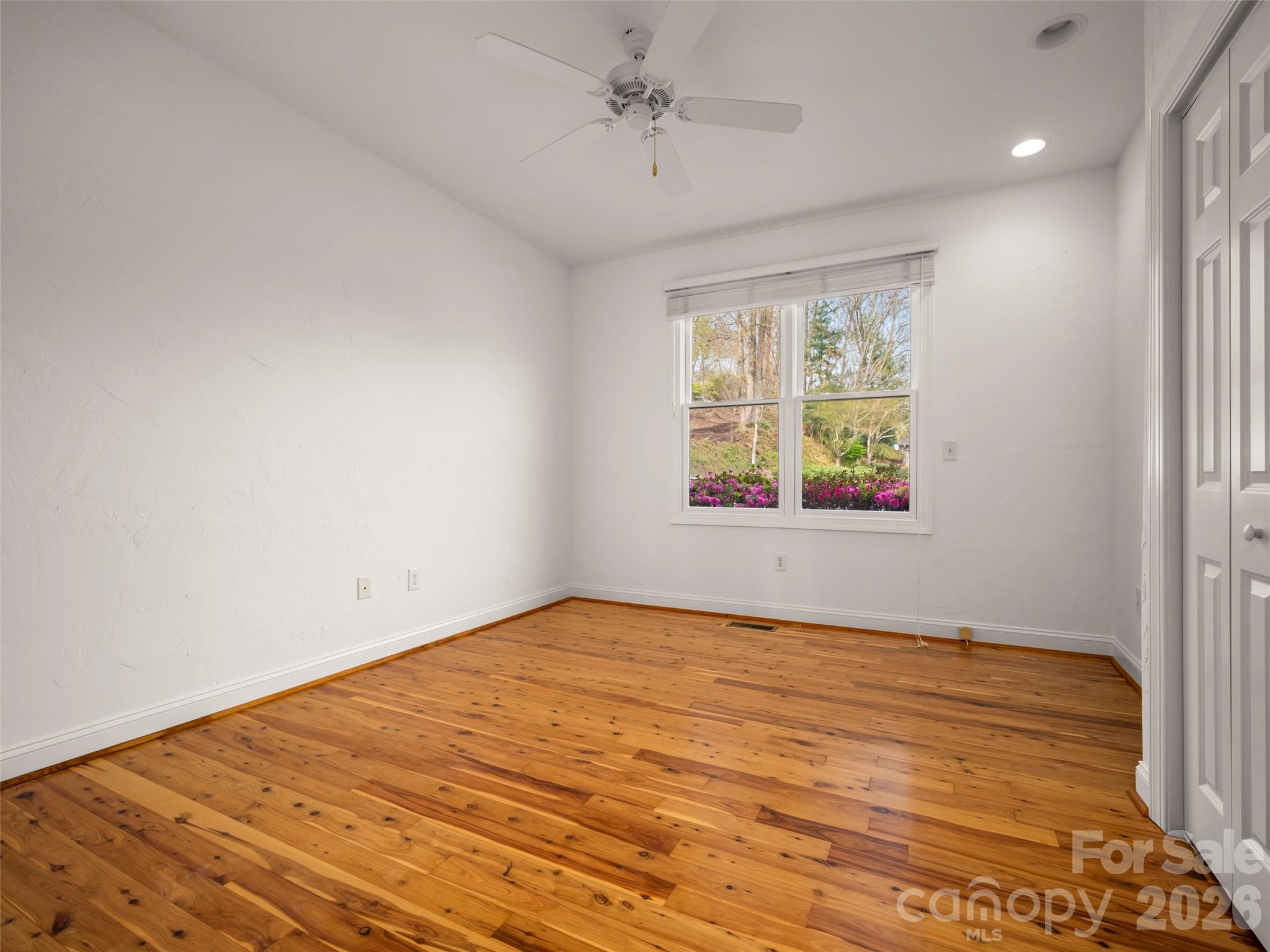 21 Wild Flower Hollow Hendersonville NC 28739