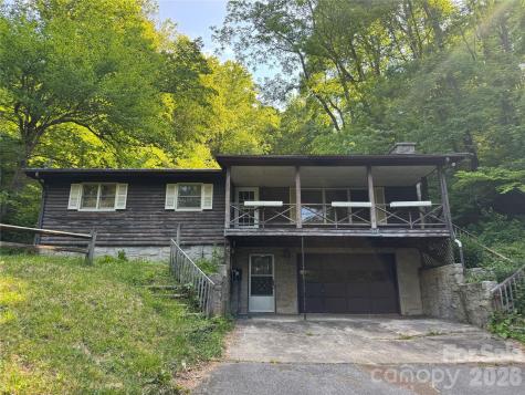 814 Mountain View Drive Maggie Valley NC 28751