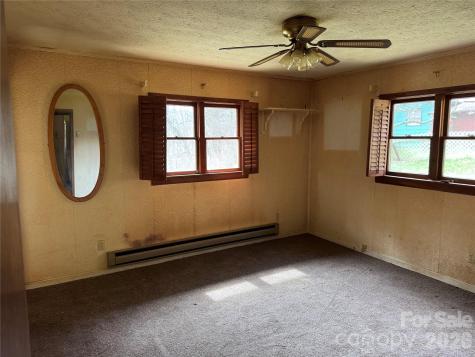 814 Mountain View Drive Maggie Valley NC 28751