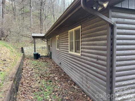 814 Mountain View Drive Maggie Valley NC 28751