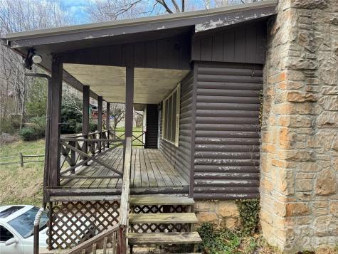 814 Mountain View Drive Maggie Valley NC 28751