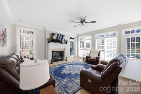 4425 Glen Oaks Drive Matthews NC 28104