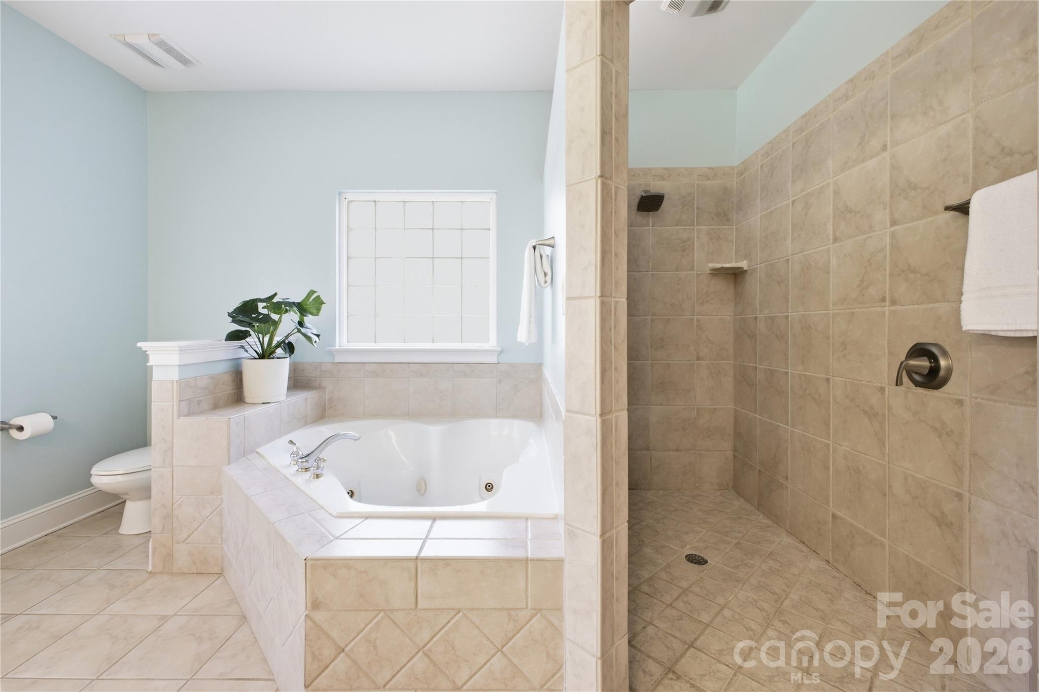 4425 Glen Oaks Drive Matthews NC 28104