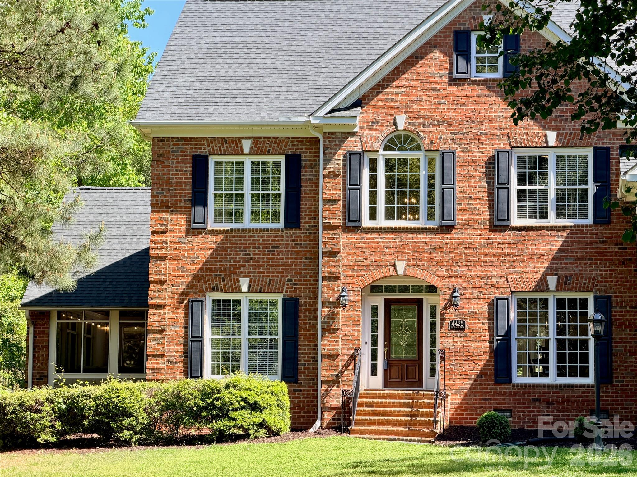 4425 Glen Oaks Drive Matthews NC 28104