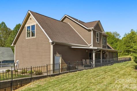 63 Old Spring Drive Candler NC 28715