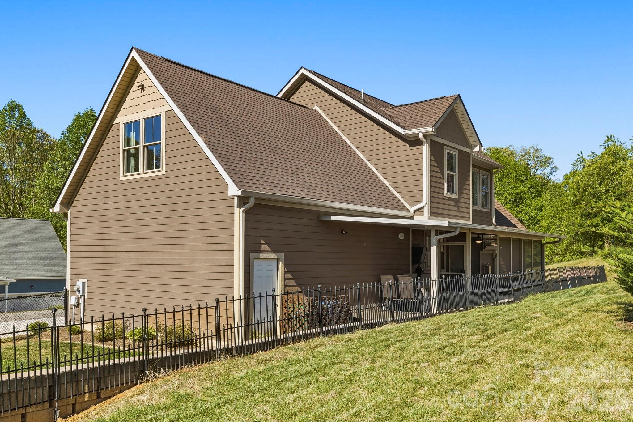 63 Old Spring Drive Candler NC 28715