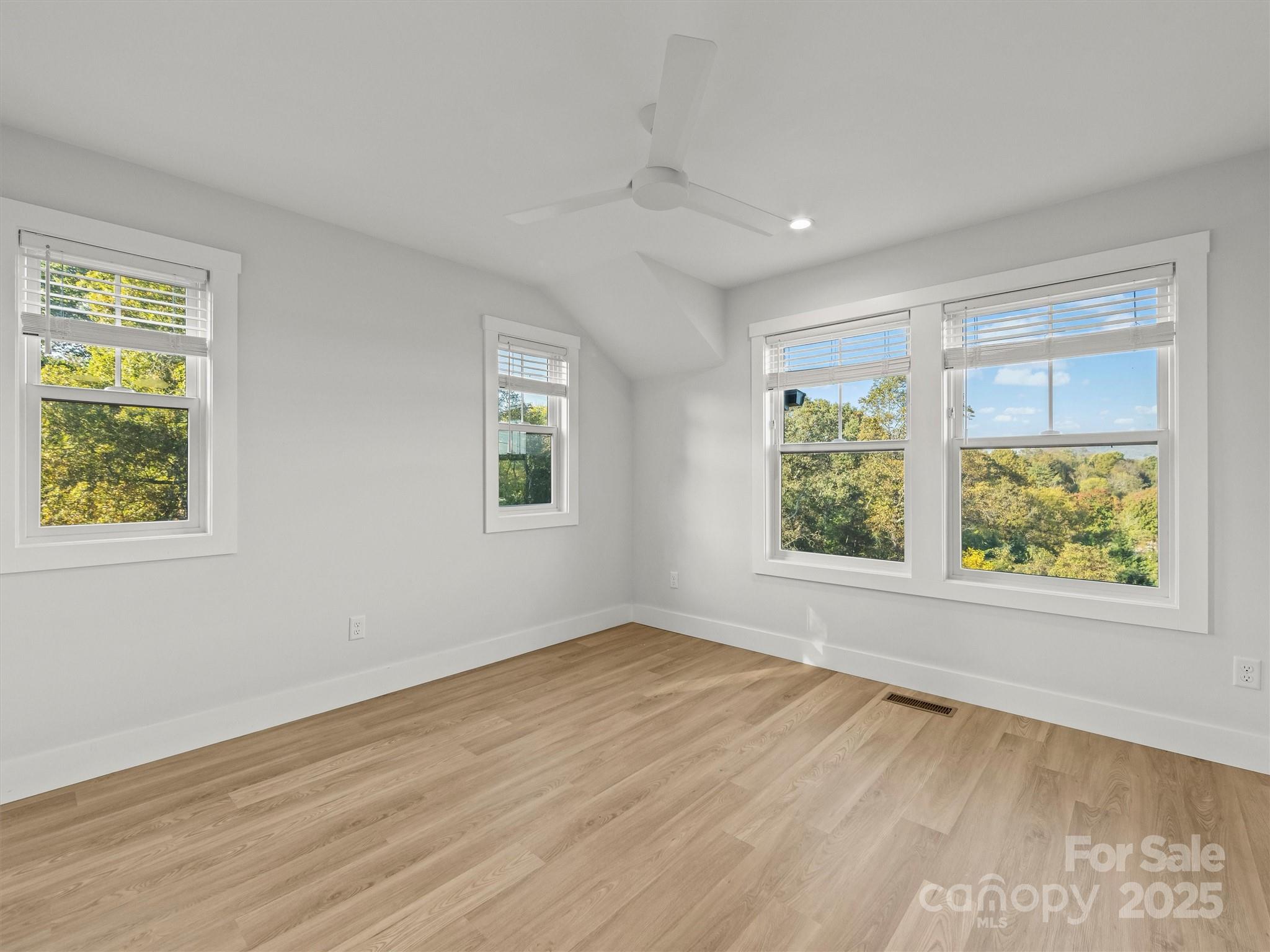 122 Hazel Mill Road Asheville NC 28806