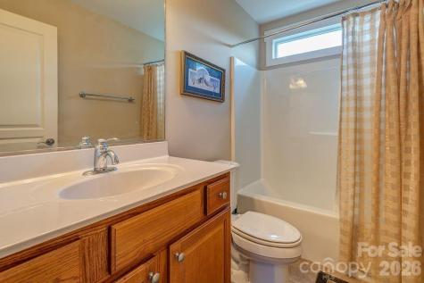 4 Olde Cottage Lane Asheville NC 28803