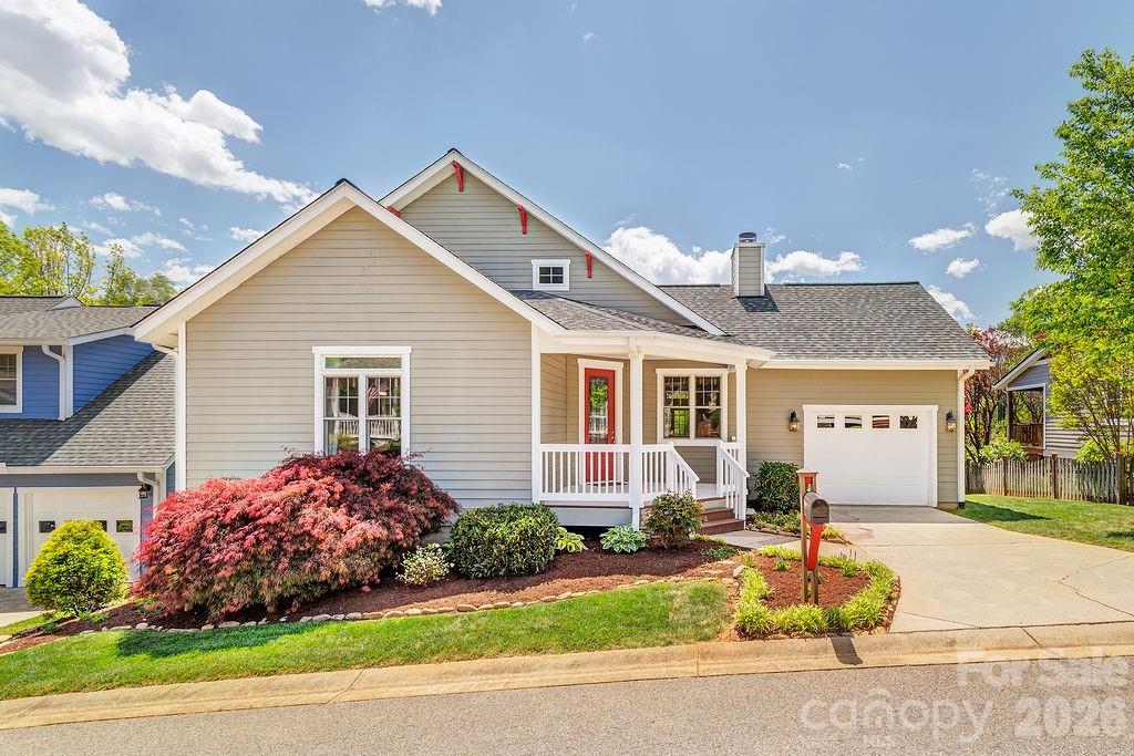 4 Olde Cottage Lane Asheville NC 28803