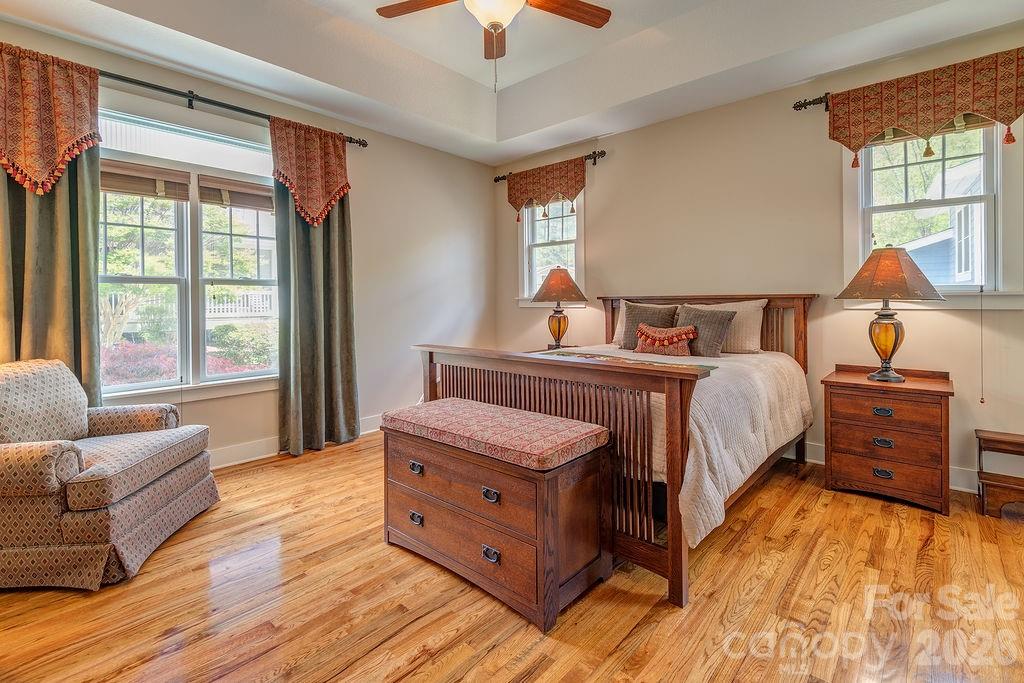4 Olde Cottage Lane Asheville NC 28803