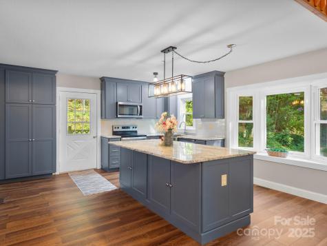 3 Crabapple Lane Candler NC 28715