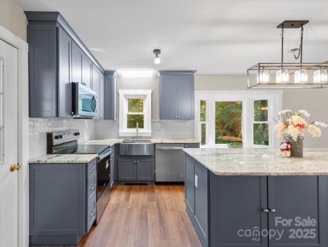 3 Crabapple Lane Candler NC 28715