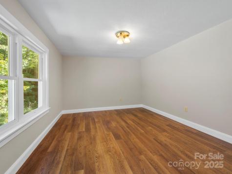 3 Crabapple Lane Candler NC 28715