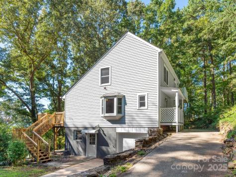 3 Crabapple Lane Candler NC 28715