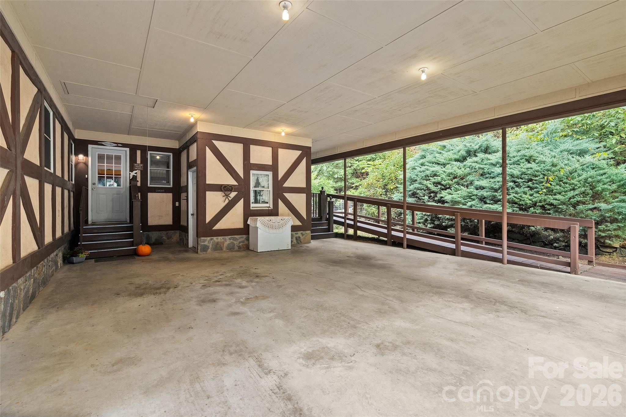 21 Gunter Drive Waynesville NC 28785