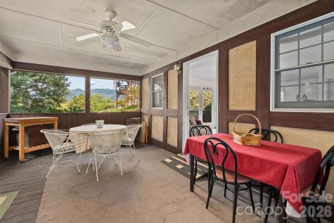 21 Gunter Drive Waynesville NC 28785