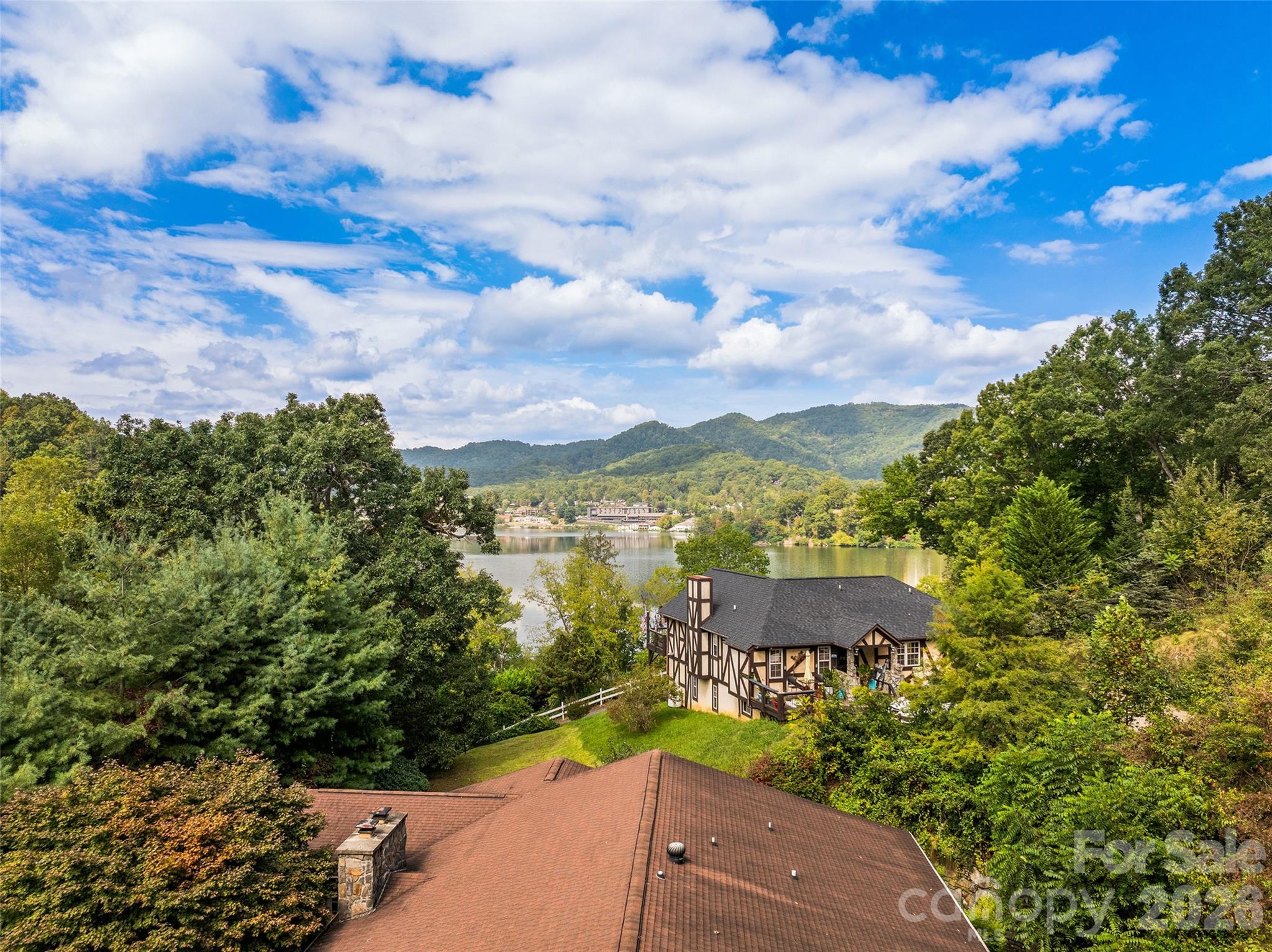 21 Gunter Drive Waynesville NC 28785