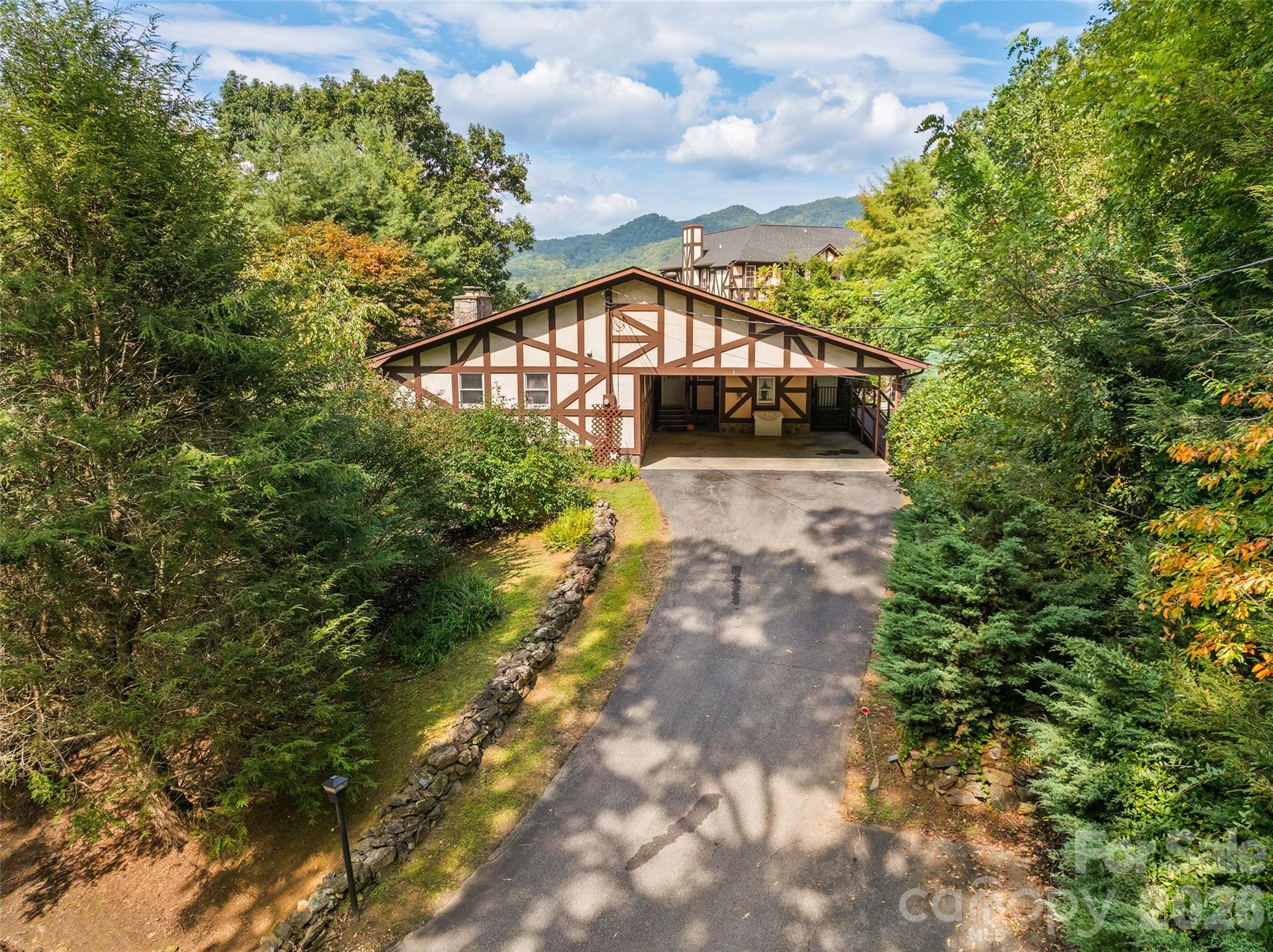21 Gunter Drive Waynesville NC 28785