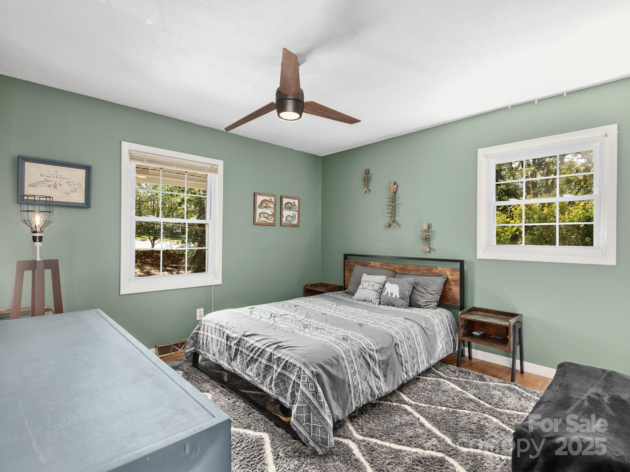 22 Waters Road Asheville NC 28805