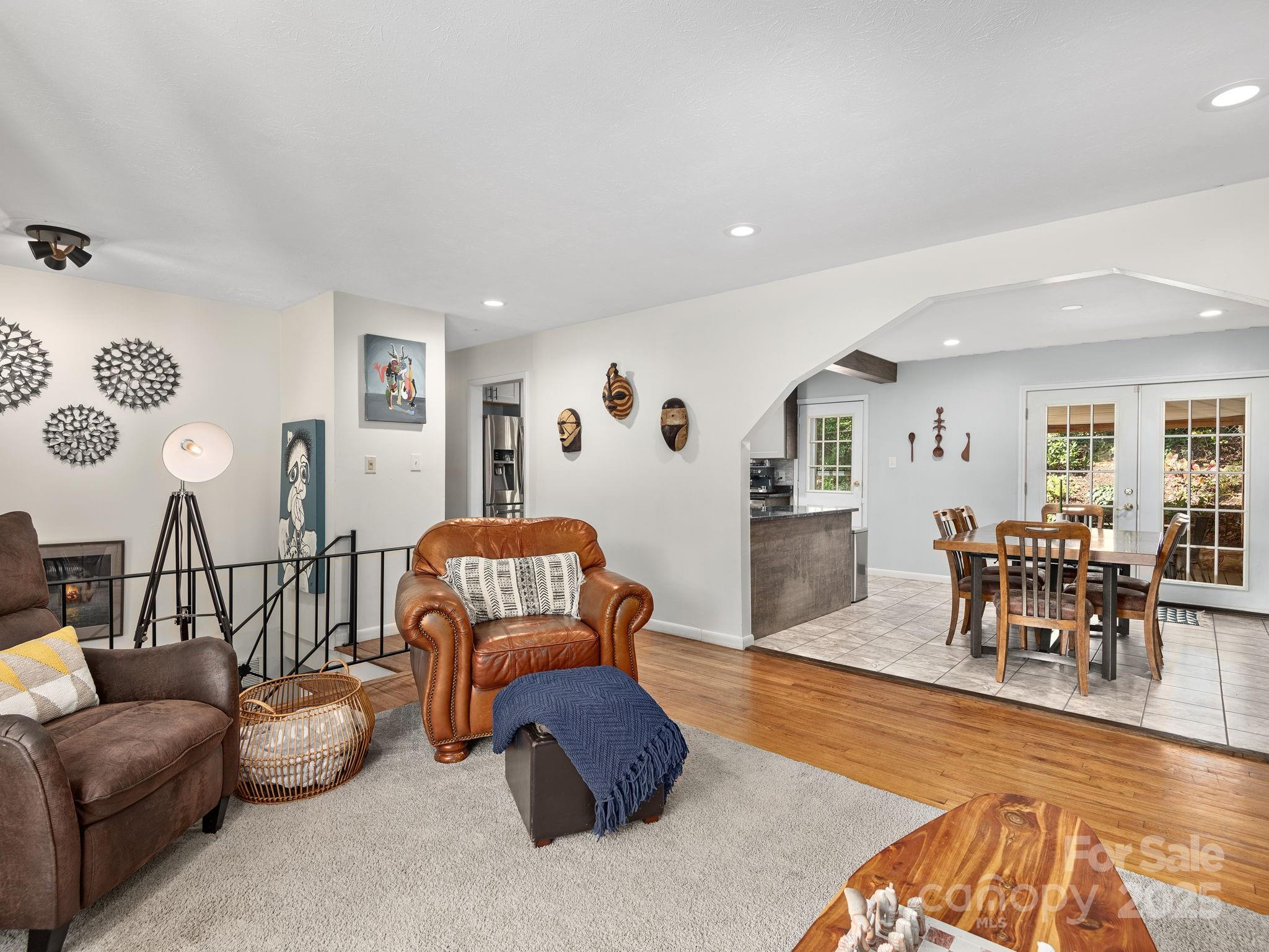 22 Waters Road Asheville NC 28805