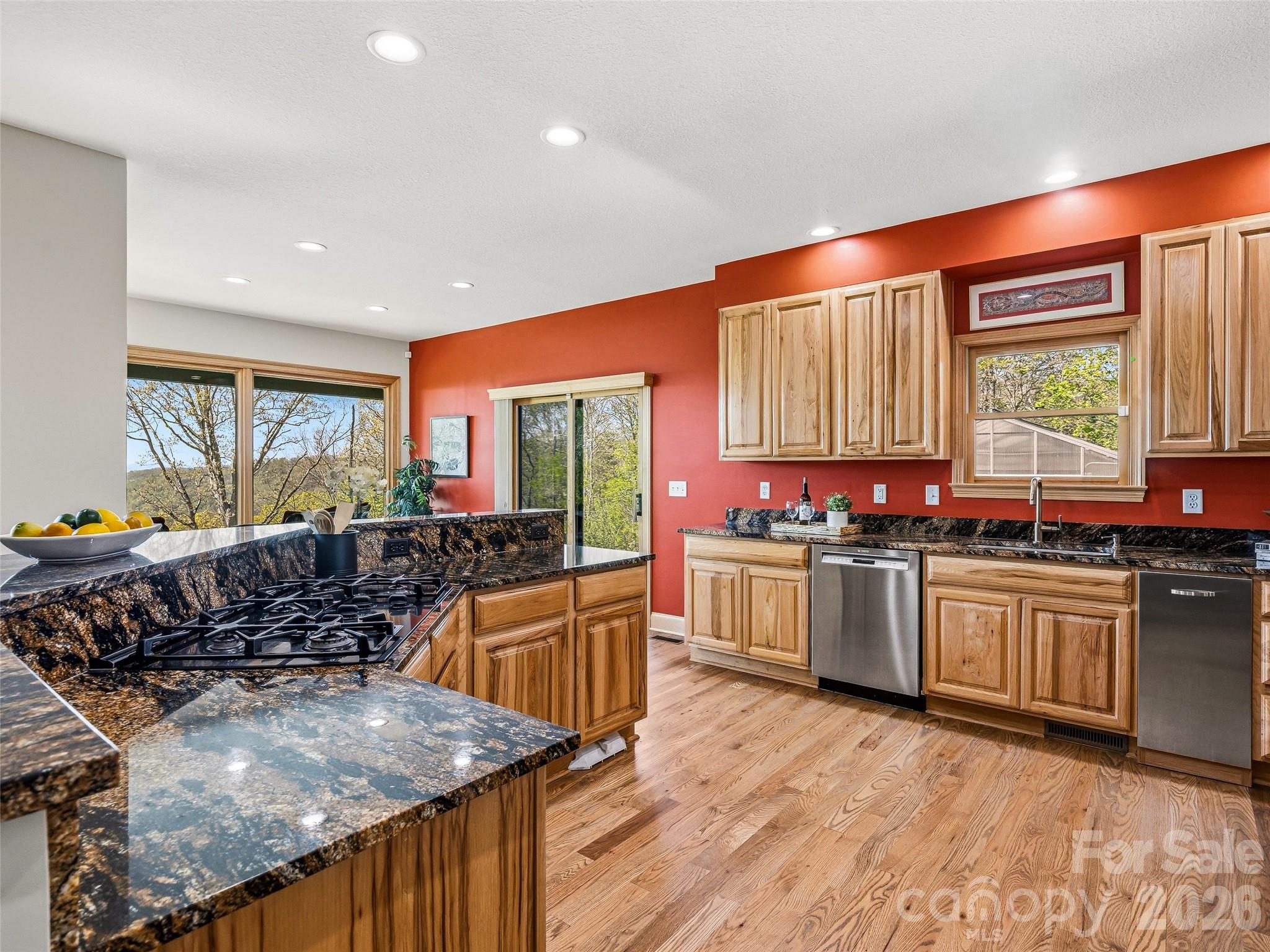 91 Great Oak Lane Fairview NC 28730