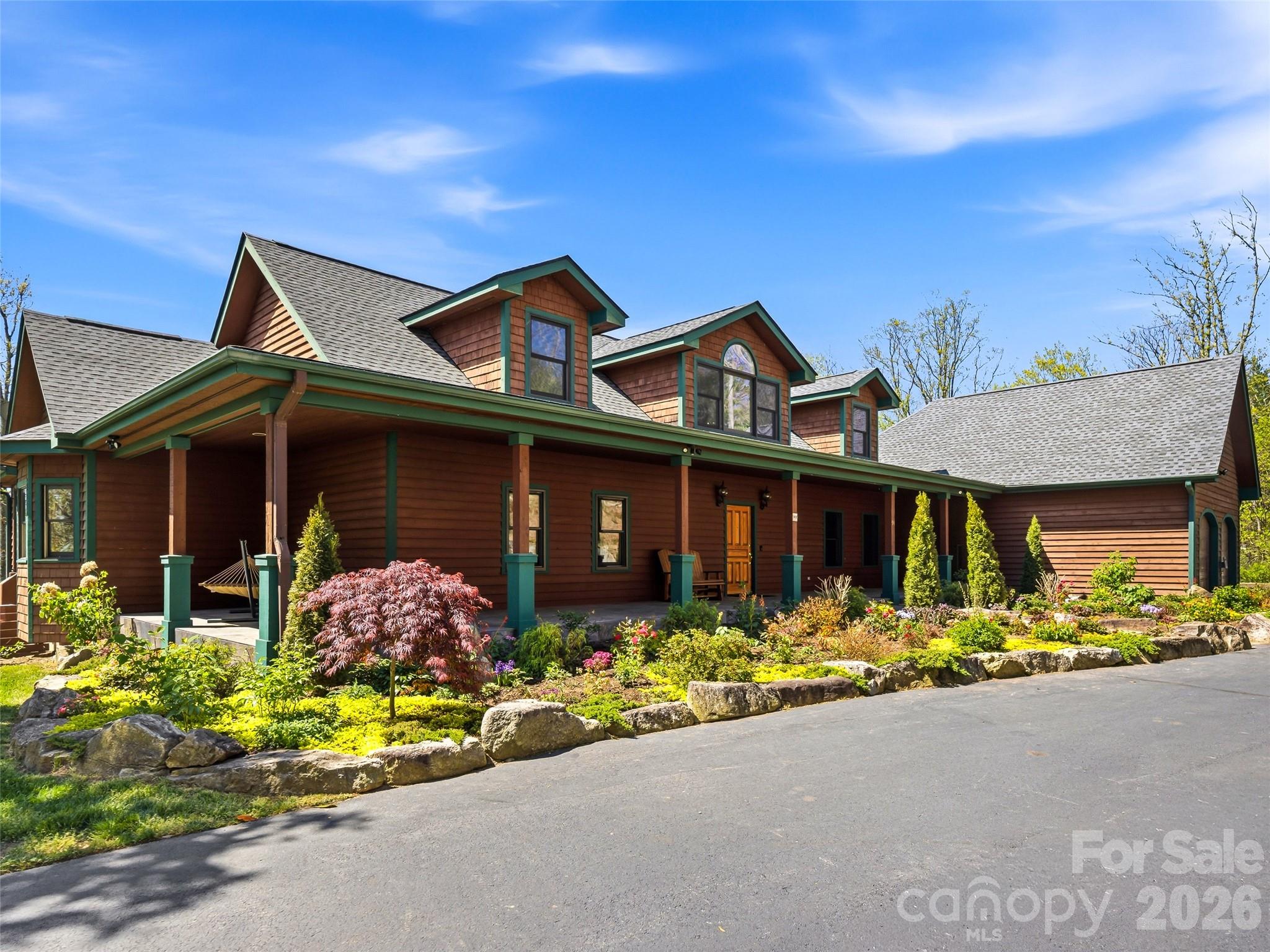 91 Great Oak Lane Fairview NC 28730