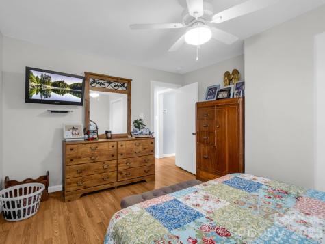 1086 Carters Ridge Road Spruce Pine NC 28777