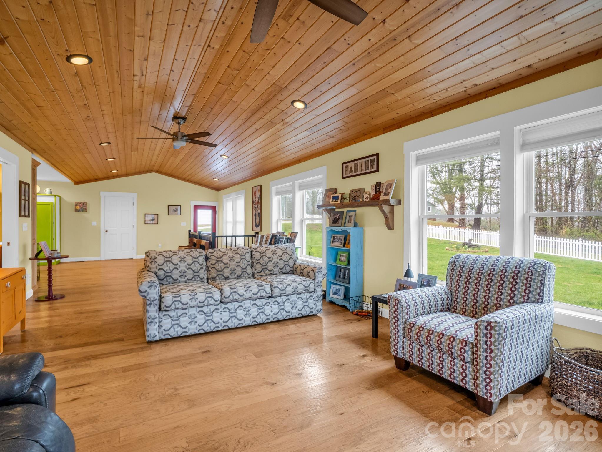 1086 Carters Ridge Road Spruce Pine NC 28777