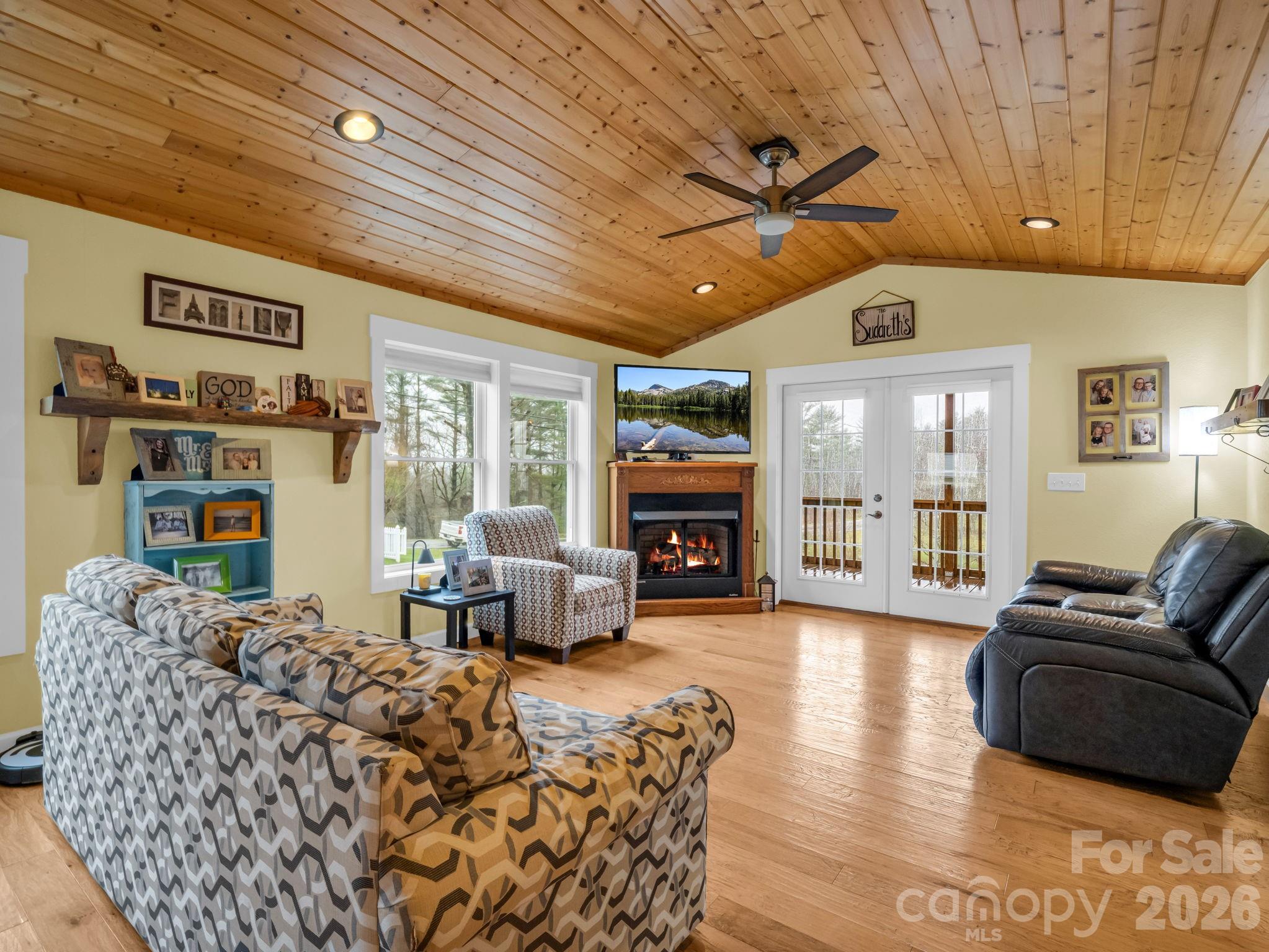 1086 Carters Ridge Road Spruce Pine NC 28777