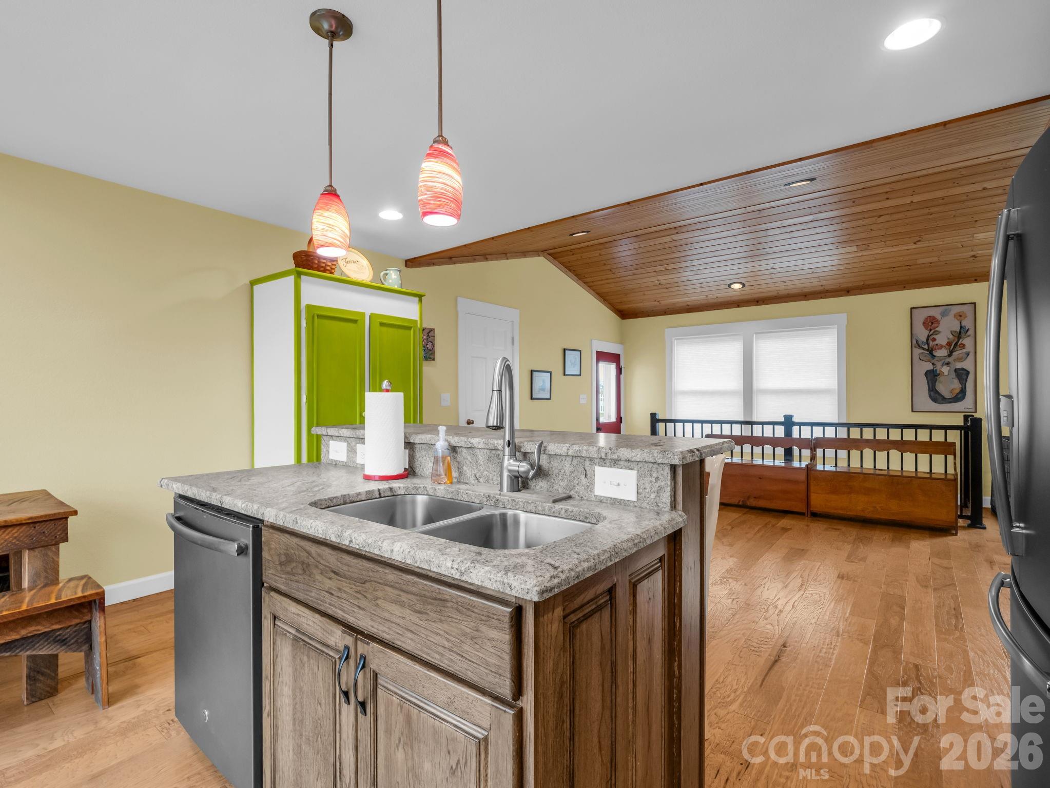 1086 Carters Ridge Road Spruce Pine NC 28777