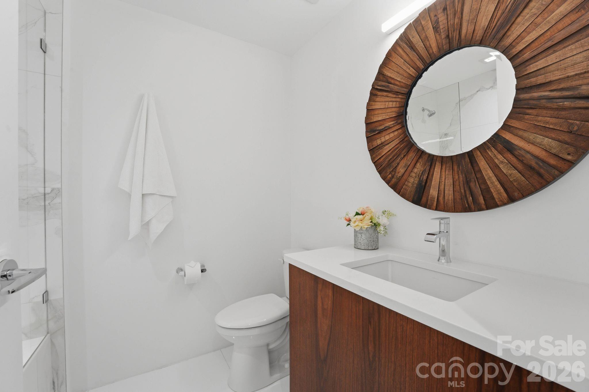 304 Frazier Avenue Charlotte NC 28216