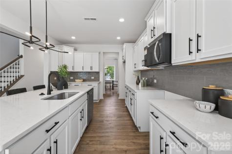128 Pembroke Way Albemarle NC 28001