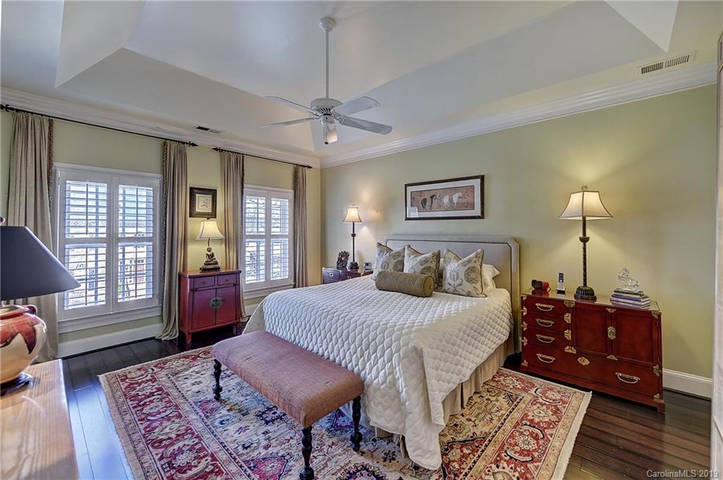 2922 Heathmoor Lane Charlotte NC 28211
