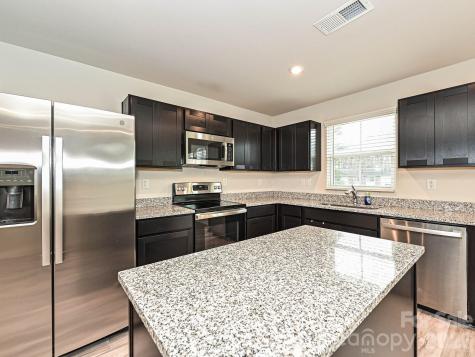 2037 Langer Street Charlotte NC 28214