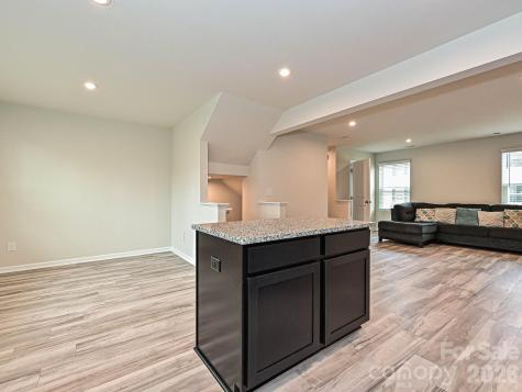 2037 Langer Street Charlotte NC 28214