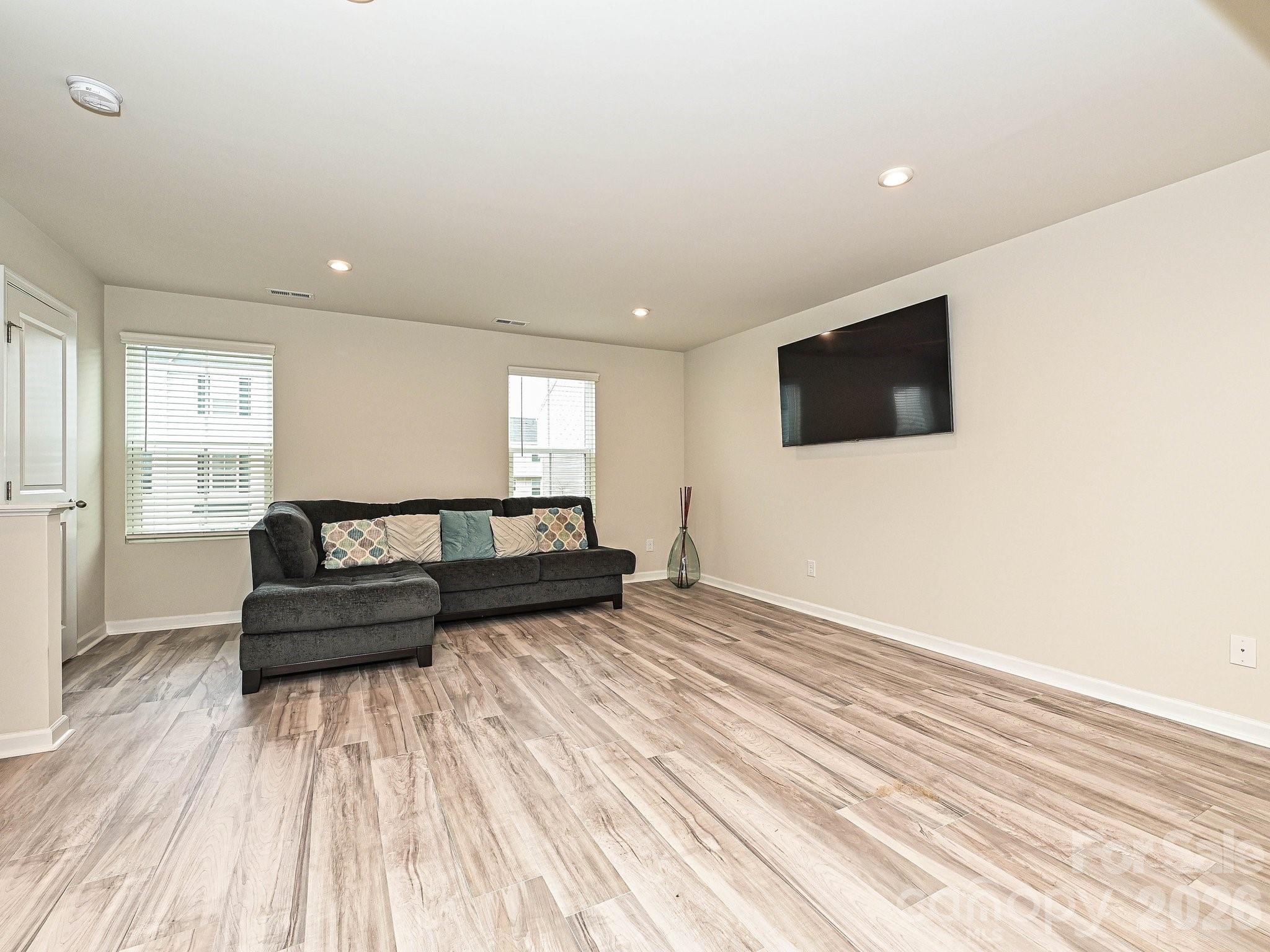 2037 Langer Street Charlotte NC 28214