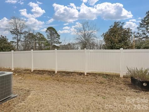 2037 Langer Street Charlotte NC 28214