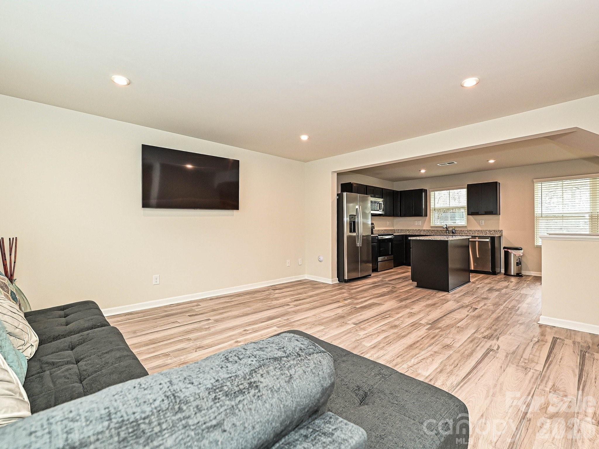 2037 Langer Street Charlotte NC 28214
