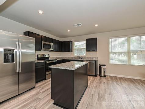 2037 Langer Street Charlotte NC 28214