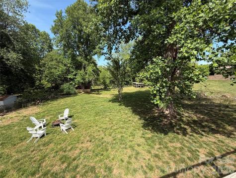 3678 Vantage Heights Circle Lenoir NC 28645
