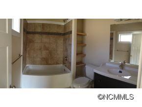 46 Piercy Street Asheville NC 28806