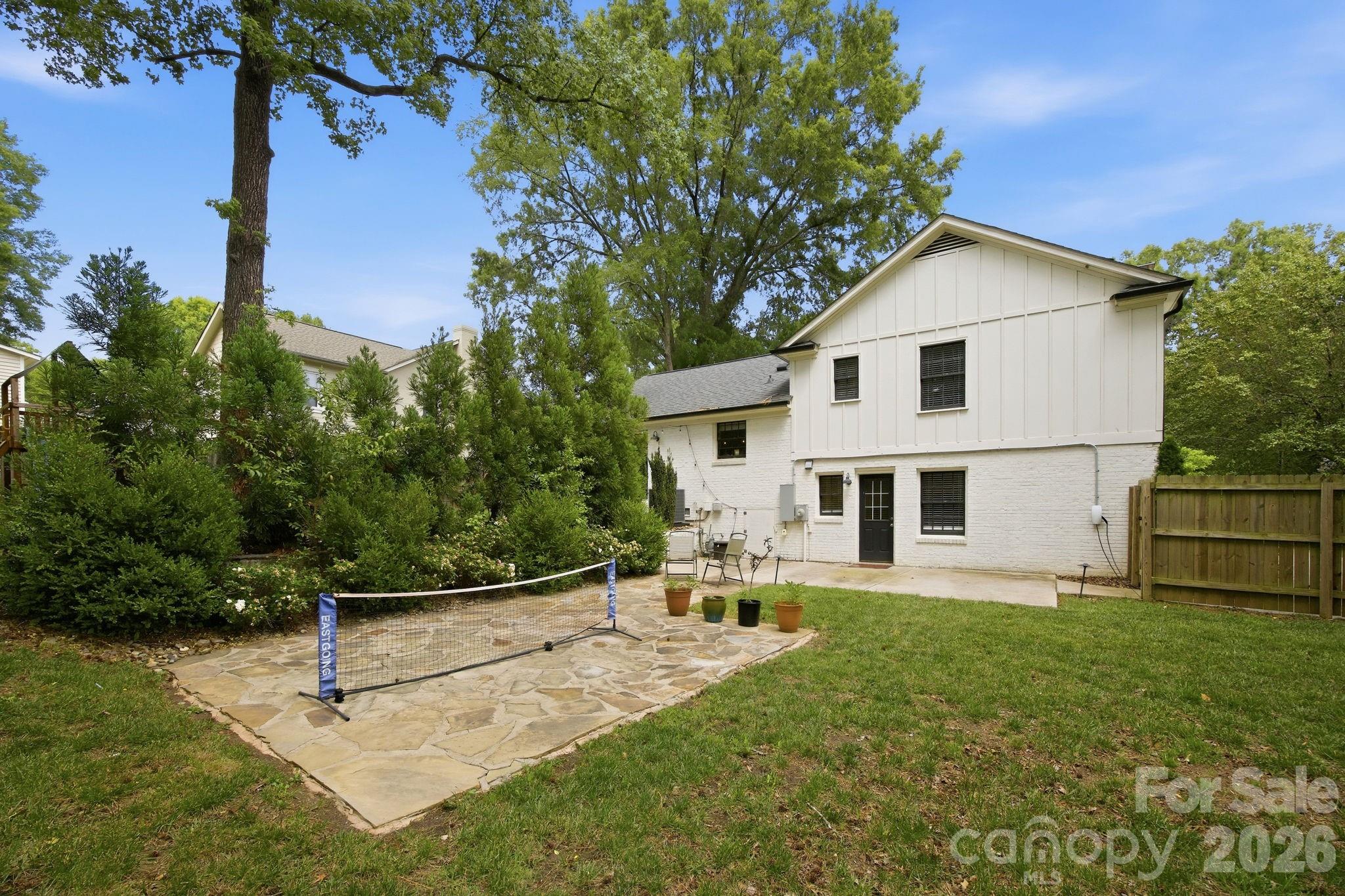 1325 Braeburn Road Charlotte NC 28211