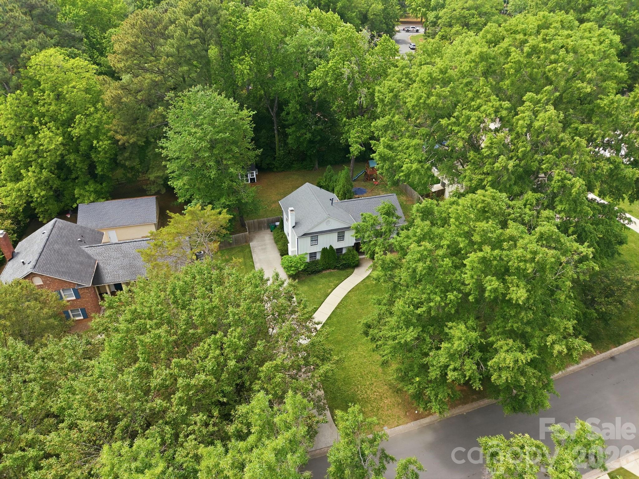 1325 Braeburn Road Charlotte NC 28211