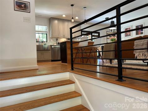 1325 Braeburn Road Charlotte NC 28211