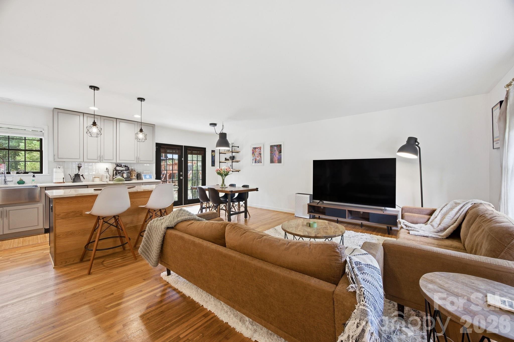 1325 Braeburn Road Charlotte NC 28211