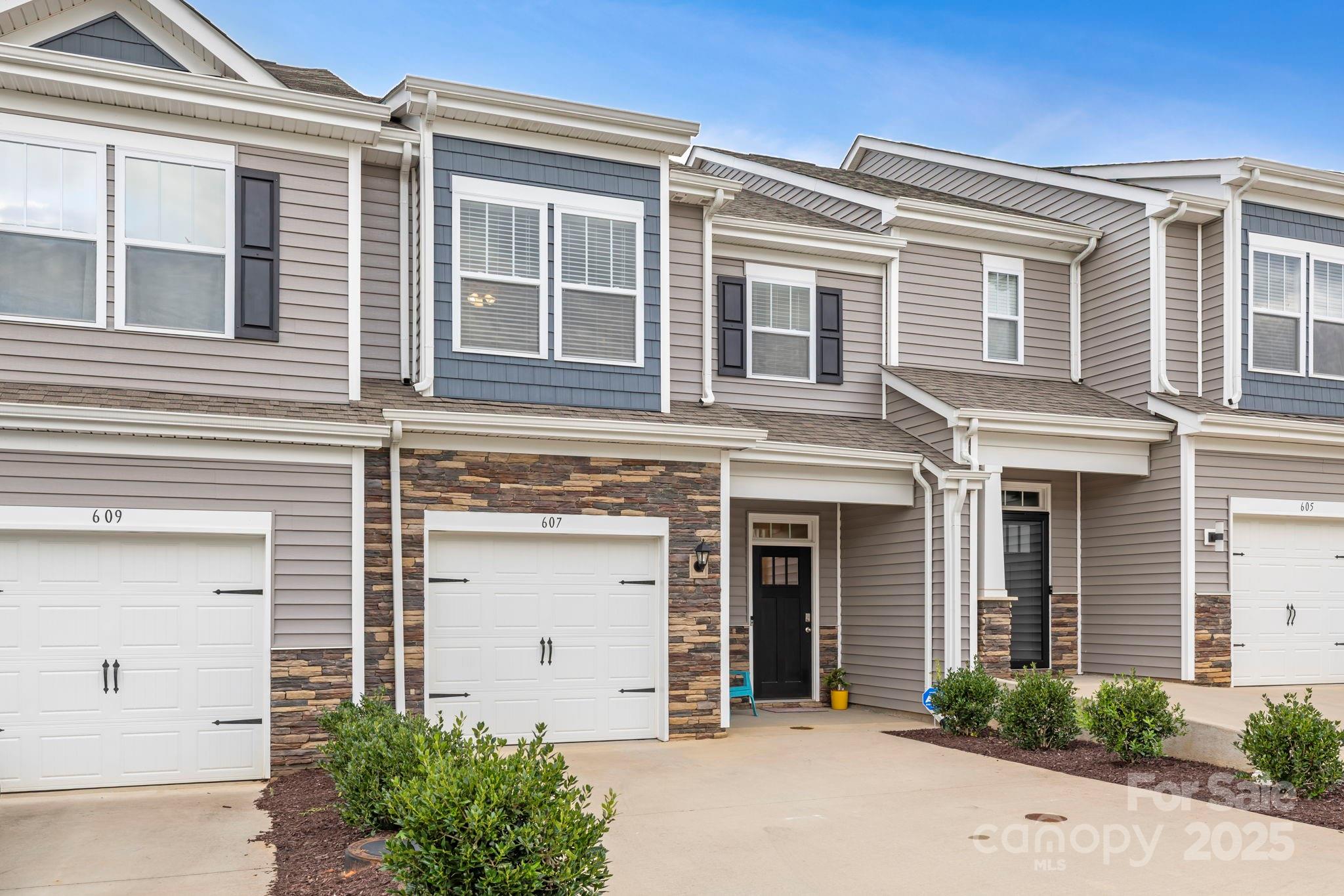 607 Santa Clara Drive Asheville NC 28806