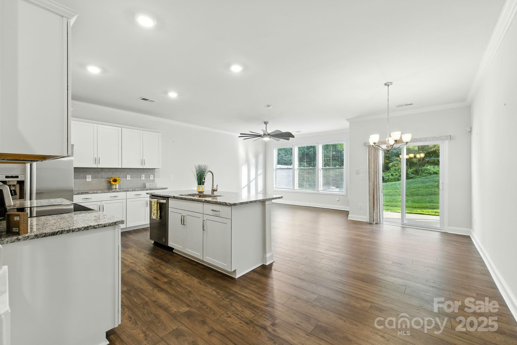 607 Santa Clara Drive Asheville NC 28806