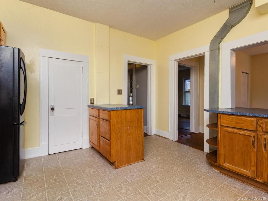 49 Majestic Avenue Asheville NC 28806